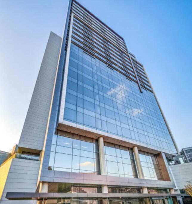 Apartamento Alto Padrao Jockey Faria Lima 1004 *